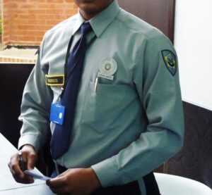 ¿Cuánto se gana un guarda de seguridad en Colombia