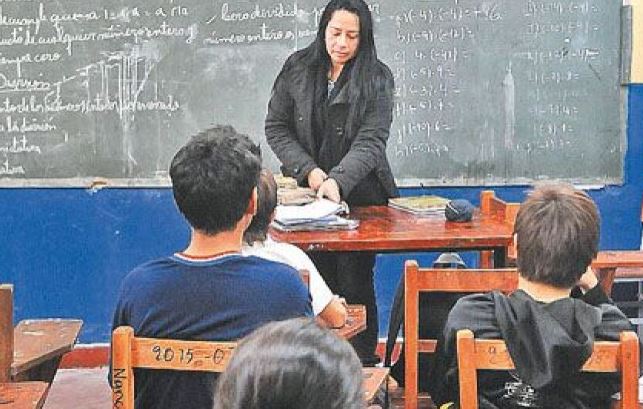 Pago actual por hora cátedra en Paraguay