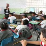 Cuánto gana un maestro de primaria en México