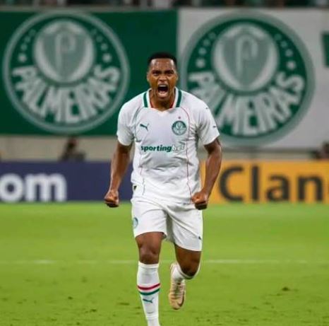 Cuánto gana Jhon Arias en Palmeiras