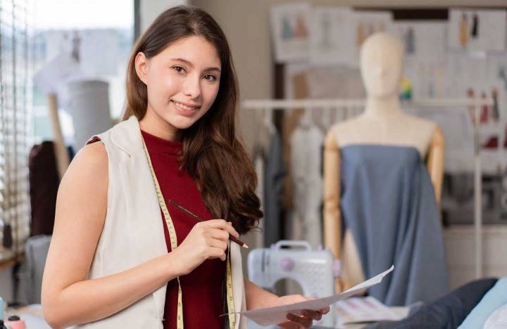 ¿Cuánto gana una diseñadora de modas en México?