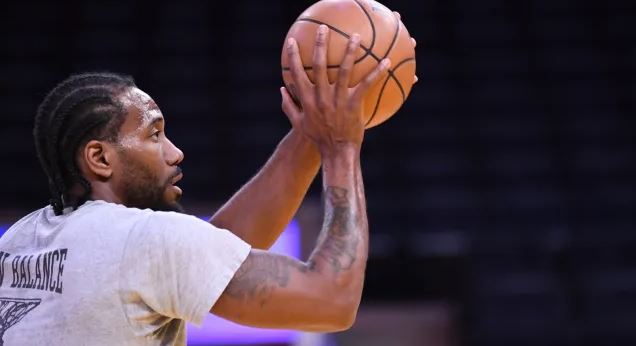 ¿Cuánto gana Kawhi Leonard?