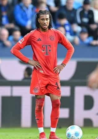 Cuánto gana Olise en el Bayern Múnich