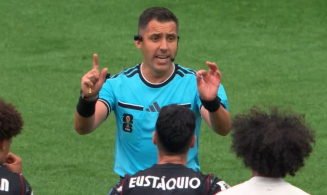 Cuánto gana el árbitro chileno en el Mundial
