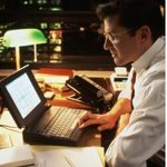 Cuánto gana un auditor nocturno de hotel: sueldo, funciones y oportunidades laborales